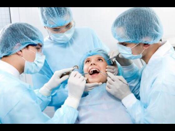 روشا طب کسری تولید و پخش عمده پک جراحی استریل دندانپزشکی / تولیدکننده کلیه لوازم یکبارمصرف دندانپزشکی دارنده پروانه ساخت از اداره تجهیزات پزشکی